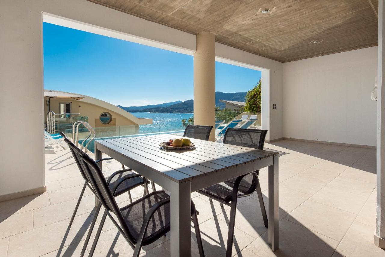Villa Evian PalaiónTsiflíkion Exteriör bild